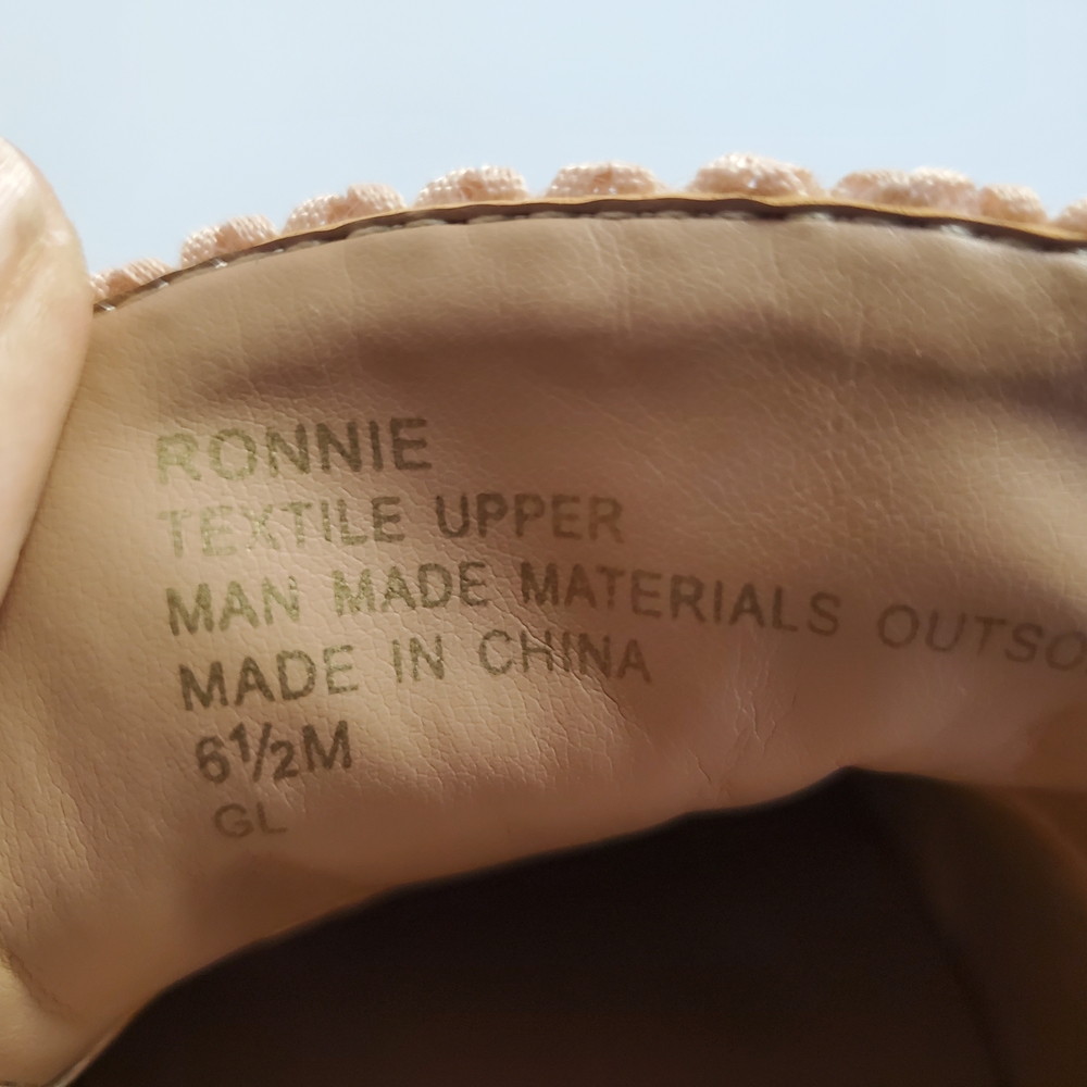 Areosoles Elegant Mesh Loafers in Pink and Tan - Picture 5 of 5